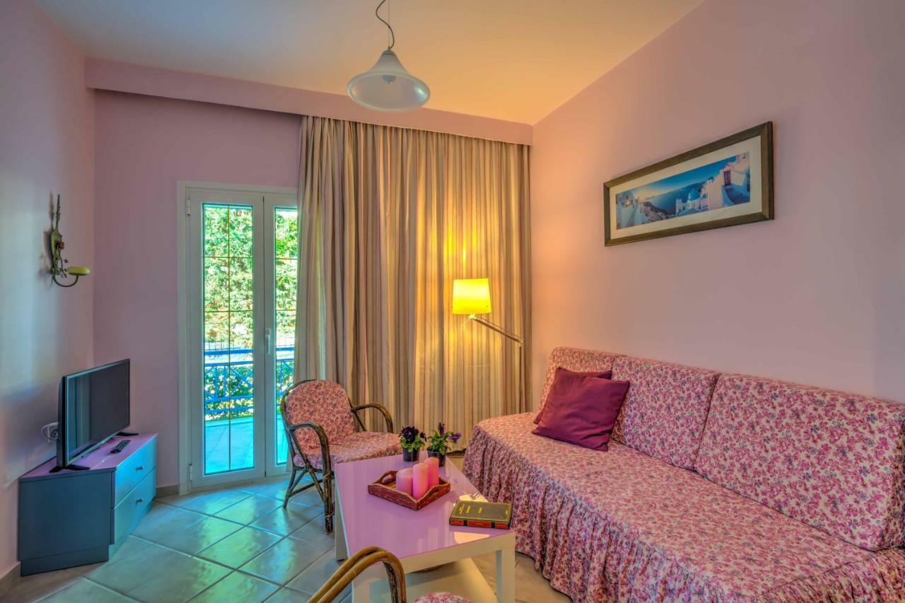 Elegant 1Br By Heraklion Beach Sun &Comfort Await Amoudara  Екстер'єр фото